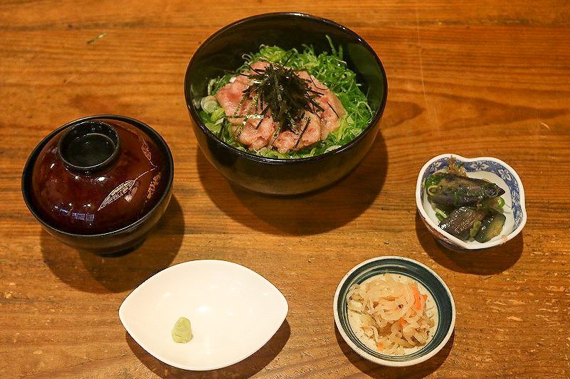 丼の定食